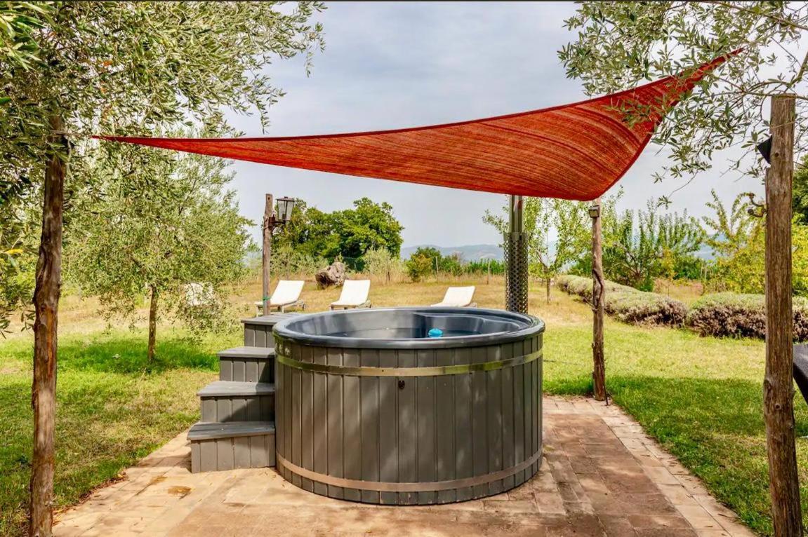 Agriturismo La Cervaiola Piccola Dimora Di Campagna Porano Kültér fotó