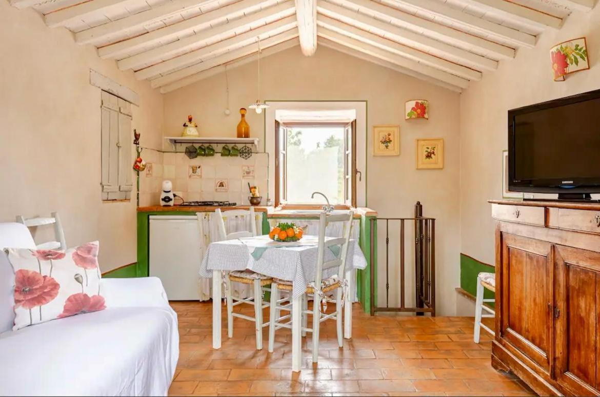 Agriturismo La Cervaiola Piccola Dimora Di Campagna Porano Kültér fotó